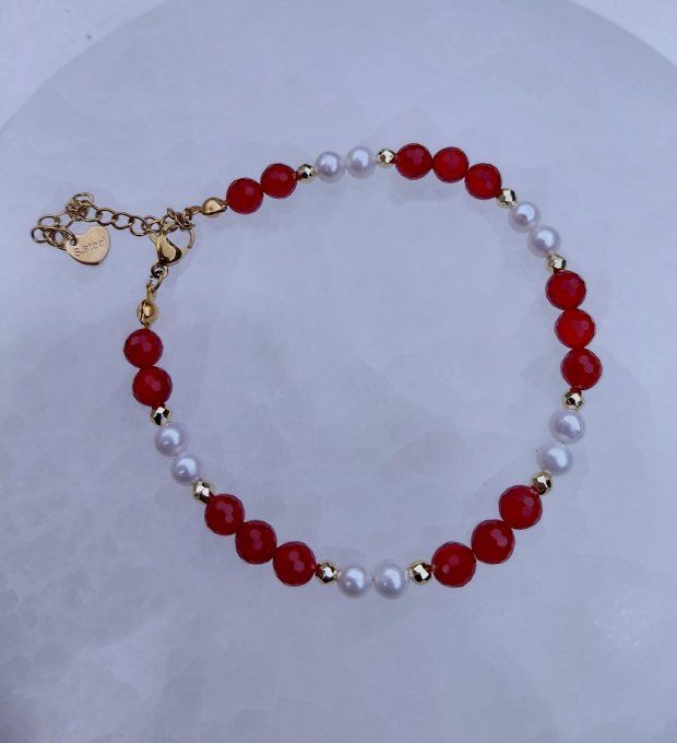 Bracelet "Éclat Féminin"   Cornaline Facettée AA perles d'Eau Douce AA
