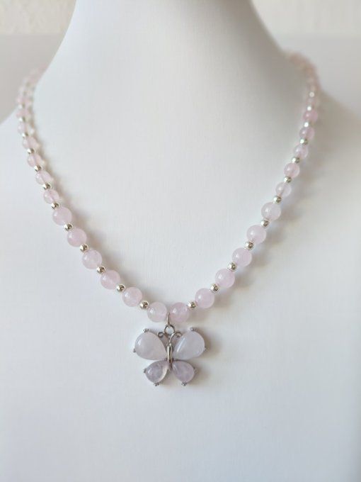 Collier "Papillon du Cœur" en Quartz Rose