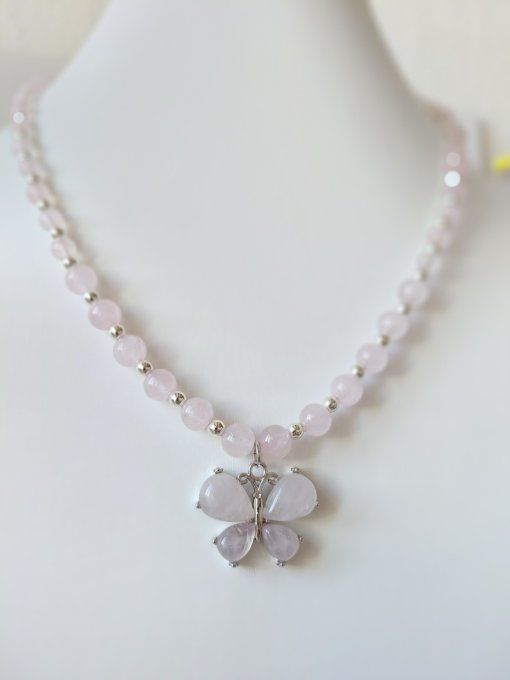 Collier "Papillon du Cœur"  en Quartz Rose
