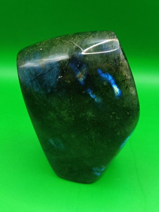 Forme libre labradorite bleue A 500 à 700g