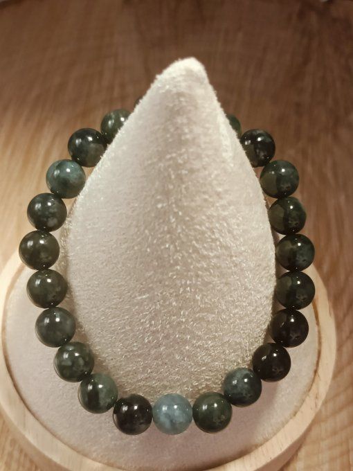 Bracelet 08mm jade du Guatemala