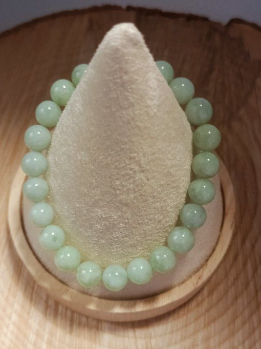 Bracelet 08mm jade de Birmanie A (07-09mm) (Jadéïte impériale)