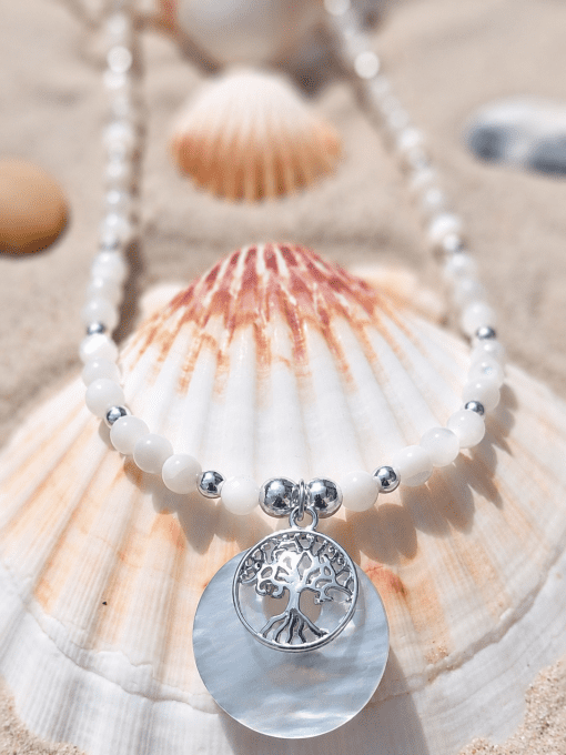 Racines de Lumière – Collier Nacre AA Arbre de Vie
